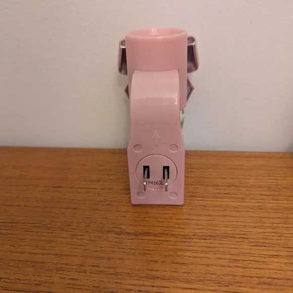 ☃️FLASH SALE☃️Viral Bath And Body Works Pink Bow Wallflower Plug In - Picture 2 of 4